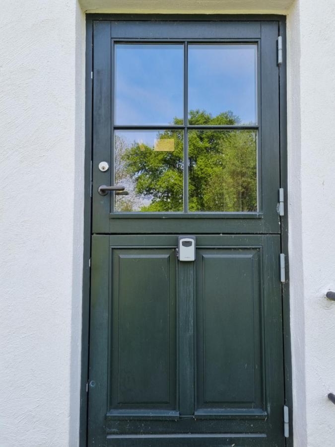 Laegenhet Pa Haestgard Ljungbyhed Exterior foto